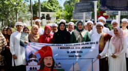 Pawai 1 Muharram, Kak Na Selfie dengan Unta SD Islam Al-Azhar Kairo